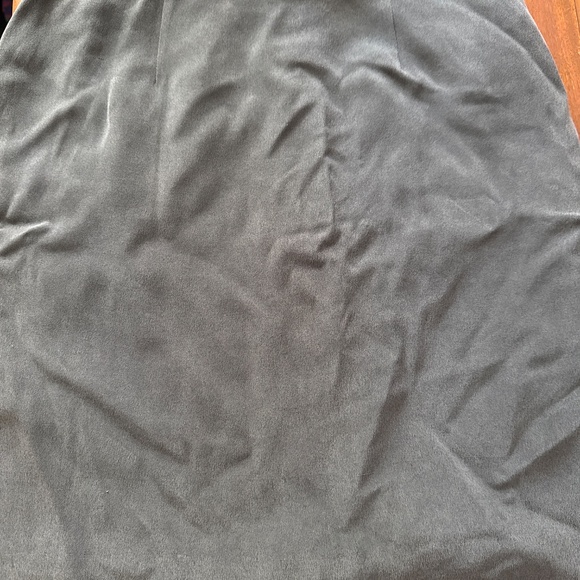 Dana Buchanan skirt - Picture 4 of 6